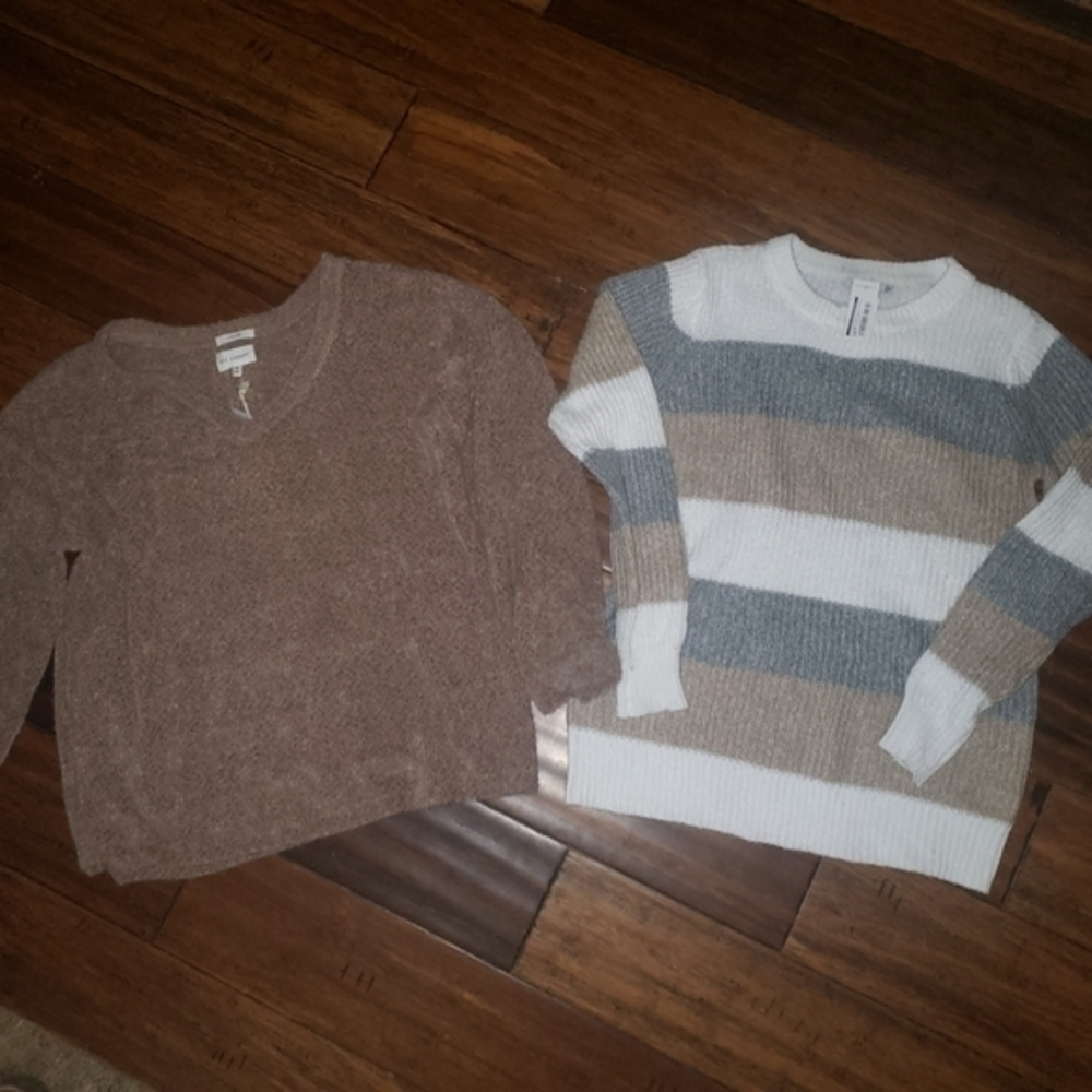 2 NWT Sweaters blu pepper M‎ Staccato S